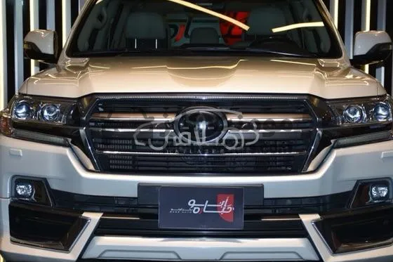 تويوتا لاند كروزر GXR 2022 كسر زيرو للبيع