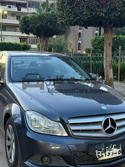 مرسيدس C180 كلاسيك 2013 اتوماتيك للبيع