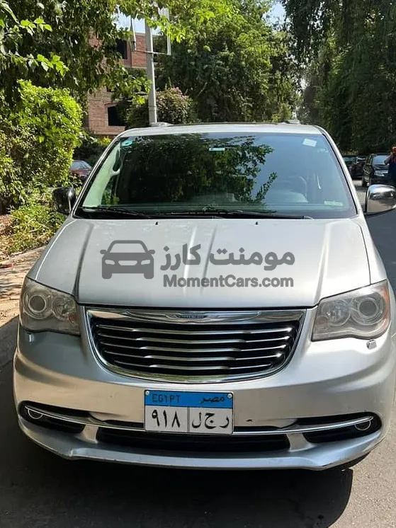 كرايسلر تاون آند كانتري 2012 للبيع - 7 راكب