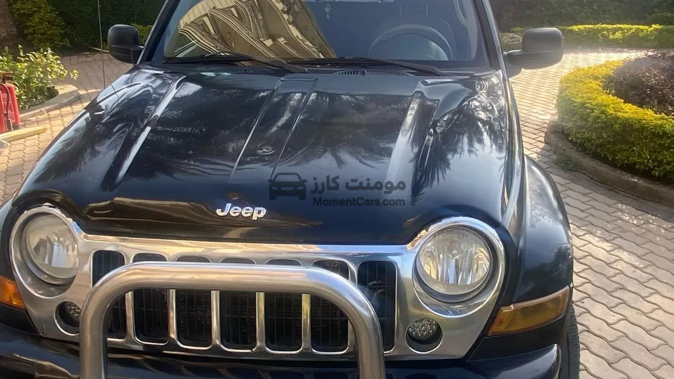 جيب ليبرتي 2007 اتوماتيك فتحة سقف للبيع