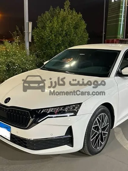 سكودا أوكتافيا 2025 لاونج - 11 ألف كم - شنطة كهرباء
