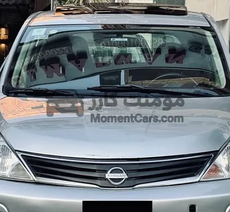 نيسان تيدا 2011 اتوماتيك فتحة سقف للبيع بحالة ممتازة