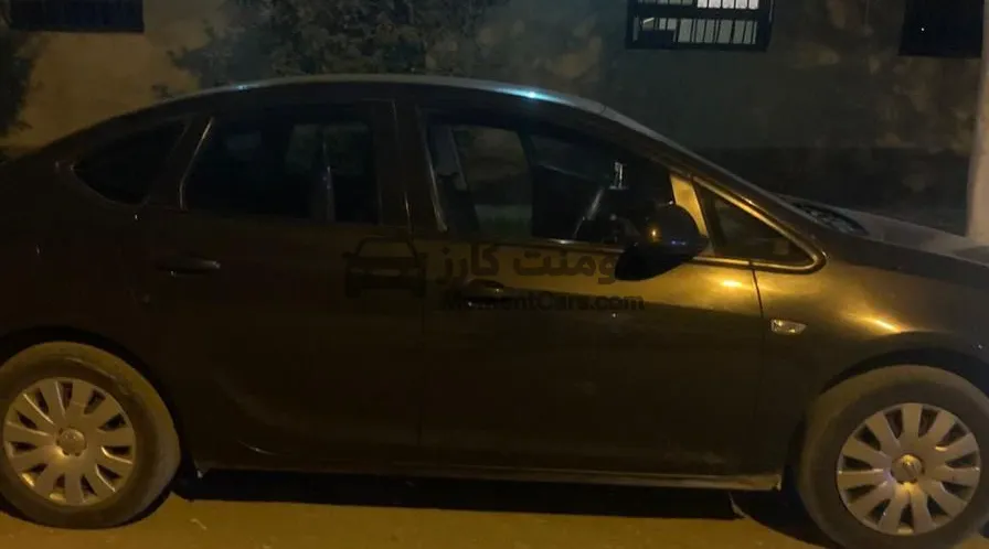 أوبل أسترا 2013 اتوماتيك 1600 سي سي للبيع