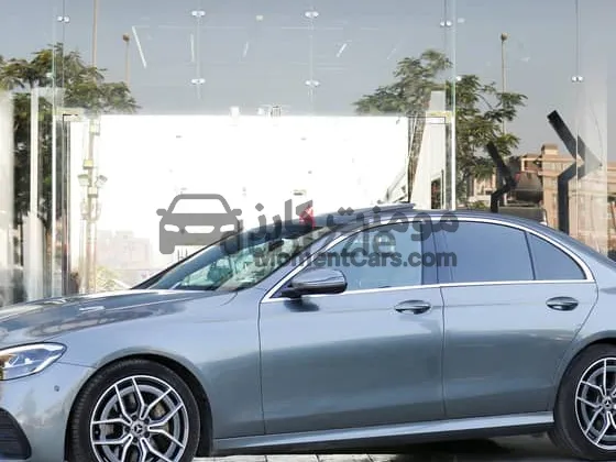 مرسيدس E300 2021 AMG فابريكة بالكامل للبيع