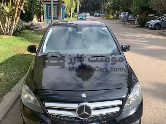مرسيدس B180 2014 فبريكة حالة ممتازة اتوماتيك