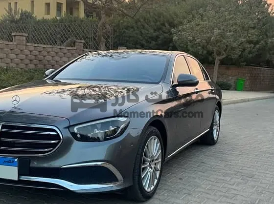 مرسيدس E300 موديل 2021 وكيل - حالة ممتازة