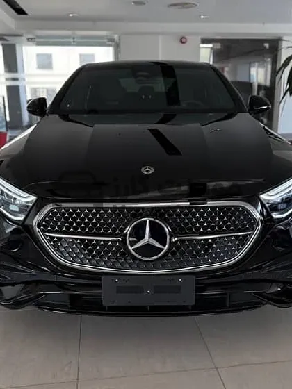 مرسيدس E300 موديل 2025 زيرو ألماني AMG ديزل