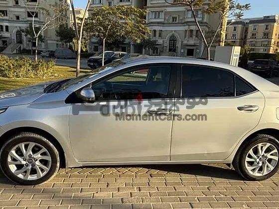 تويوتا كورولا 2018 كاملة اتوماتيك للبيع