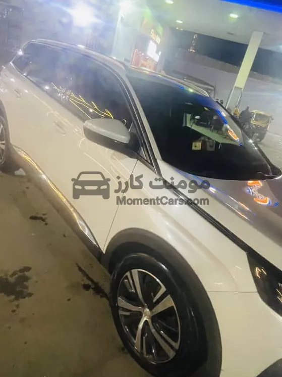 بيجو 5008 2021 أوتوماتيك فئة الالور للبيع