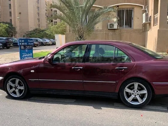 مرسيدس E200 موديل 1998 أوتوماتيك أفنجارد للبيع