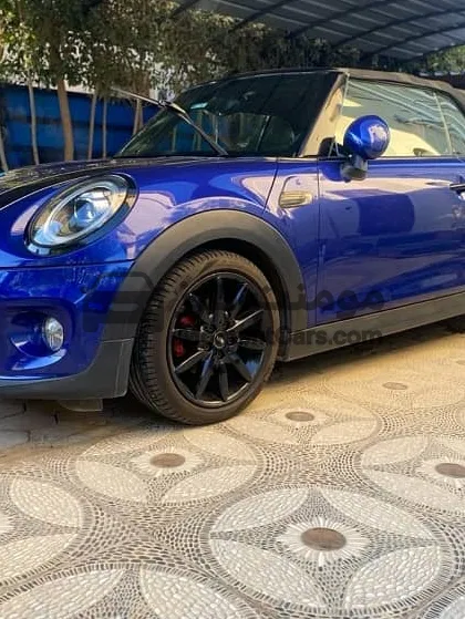 ميني كابريو 2019 اتوماتيك للبيع - عداد 82 ألف