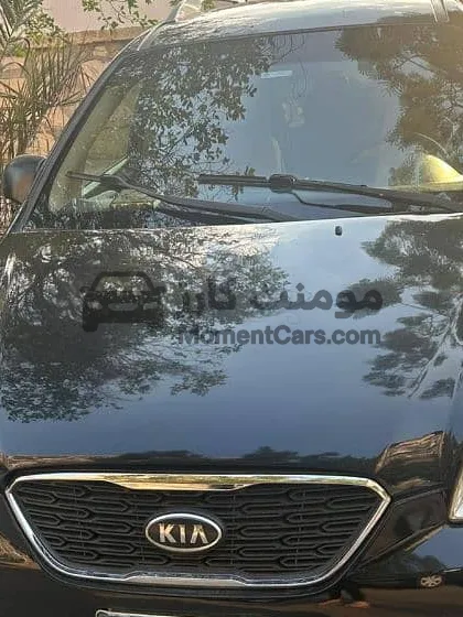كيا كارينز 2011 اتوماتيك - 144,000 كم للبيع