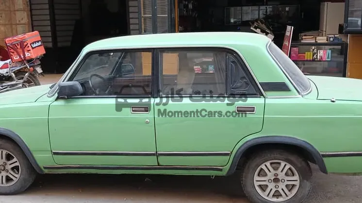 لادا 2105 موديل 1984 للبيع بعمرة وتجديد عفشة وموتور