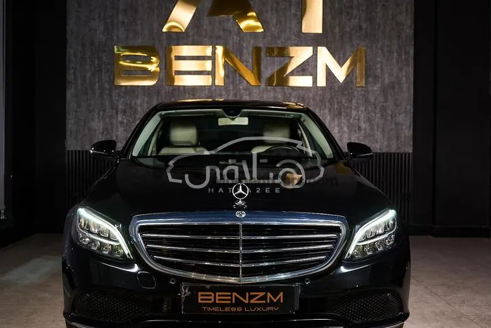مرسيدس C200 موديل 2023 عداد قليل جداً للبيع