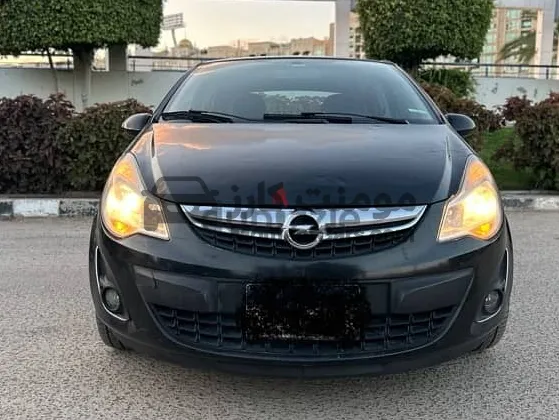 أوبل كورسا 2013 أوتوماتيك للبيع