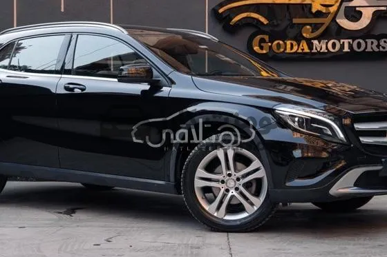 مرسيدس GLA 200 بانوراما 2018 للبيع