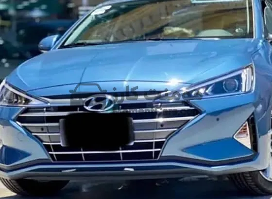 هيونداي إلنترا 2025 أعلى فئة جلد 3000 كم للبيع