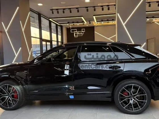 أودي Q8 S-line Plus Black Edition موديل 2025 جديدة للبيع كاش أو تقسيط