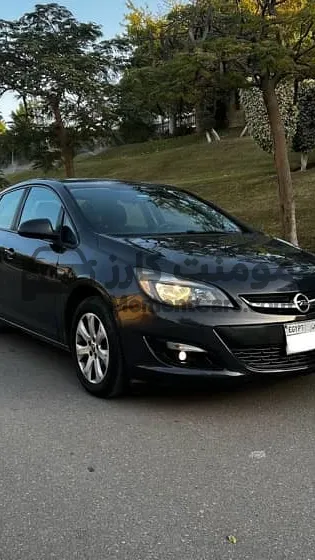 أوبل أسترا 2016 اتوماتيك 1600 سي سي للبيع