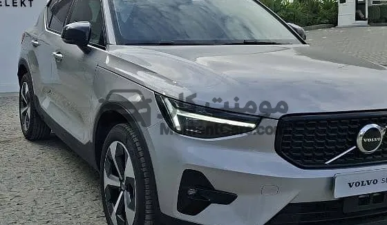 فولفو XC40 2025 Ultimate 4800 كم للبيع