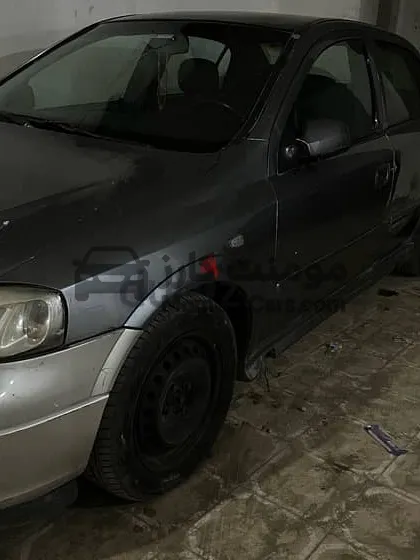 أوبل أسترا 2003 اوتوماتيك للبيع