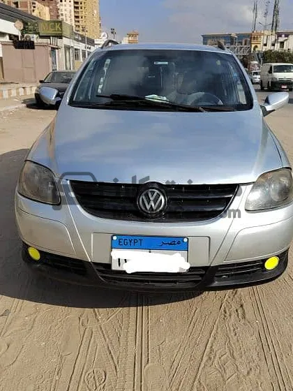 فولكس سوران 2008 مانيوال حالة ممتازة للبيع