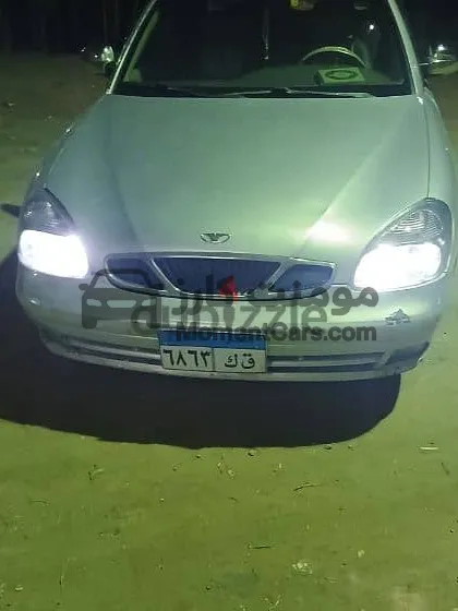 دايو نوبيرا 1999 مانيوال فرش جلد للبيع