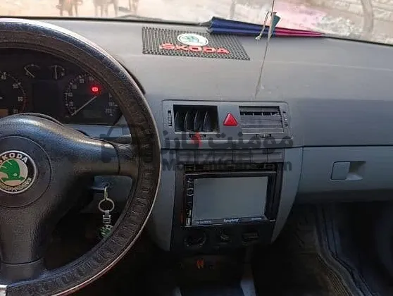 سكودا فابيا 2004 مانيوال - كوتش زيرو وشاشة تاتش