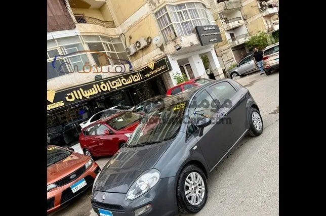 فيات بونتو 2019 أوتوماتيك هاتشباك للبيع