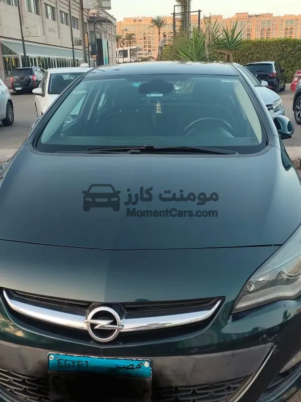 أوبل أسترا 2016 اتوماتيك - 105 ألف كم - صيانات توكيل