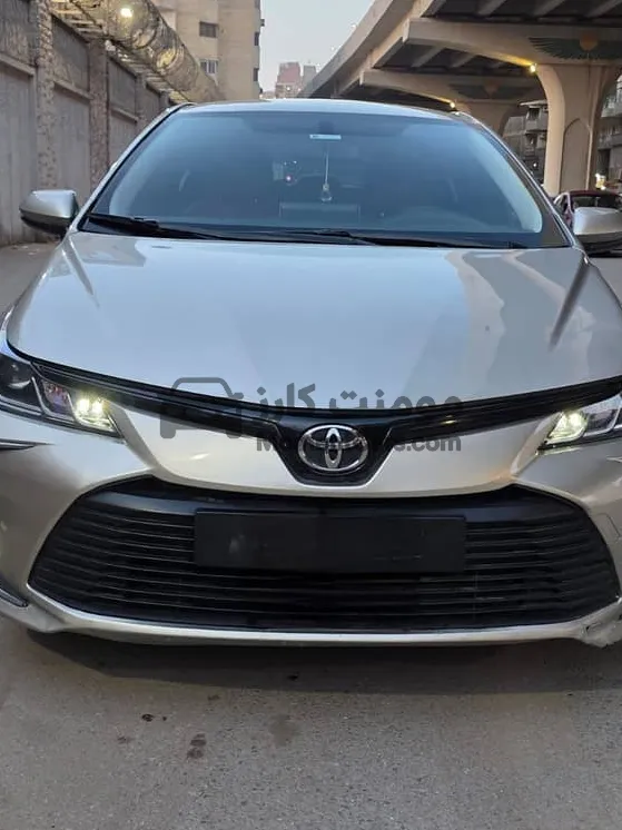 تويوتا كورولا 2021 فئة تانية للبيع 80 ألف كم