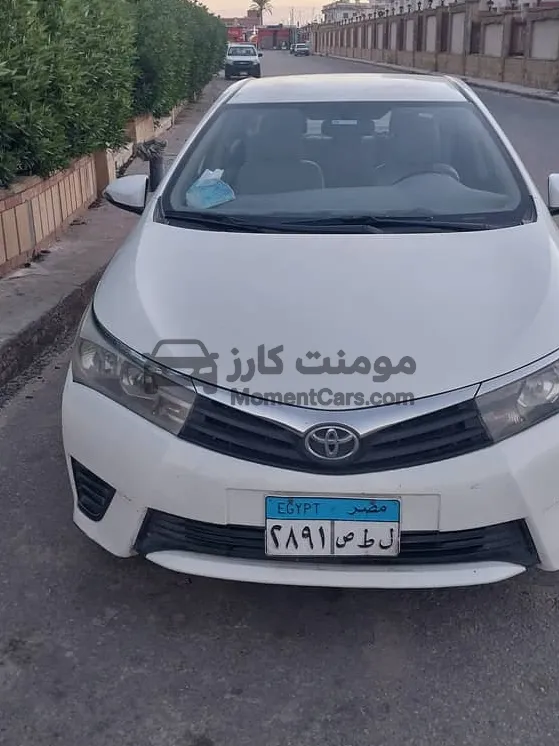 تويوتا كورولا 2014 مالك أول - 175 ألف كم