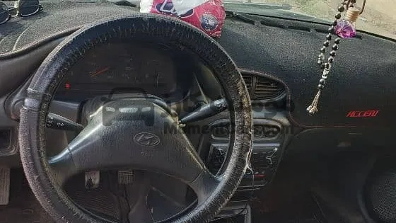 هيونداي أكسنت 2001 دواخل فابريكة وتكييف ثلجة للبيع