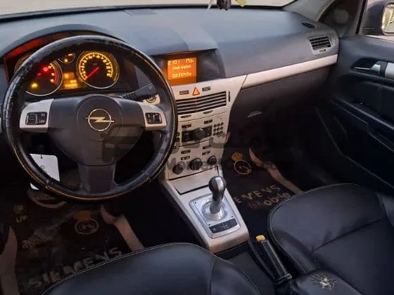أوبل أسترا H 2007 هاي لاين 1600cc إيزي ترونيك للبيع