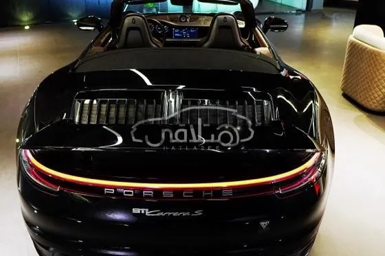 بورش كاريرا 2022 للبيع - عداد قليل