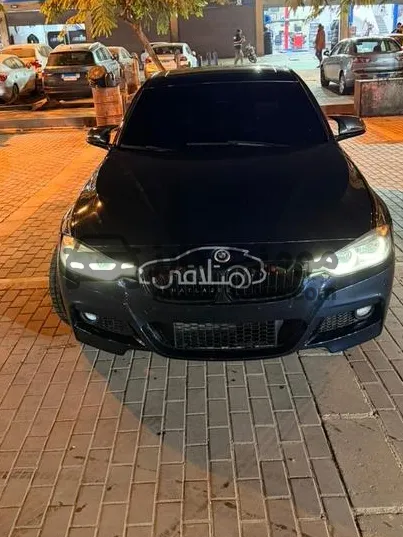 بي ام دبليو 320 موديل 2017 عداد قليل جدا للبيع