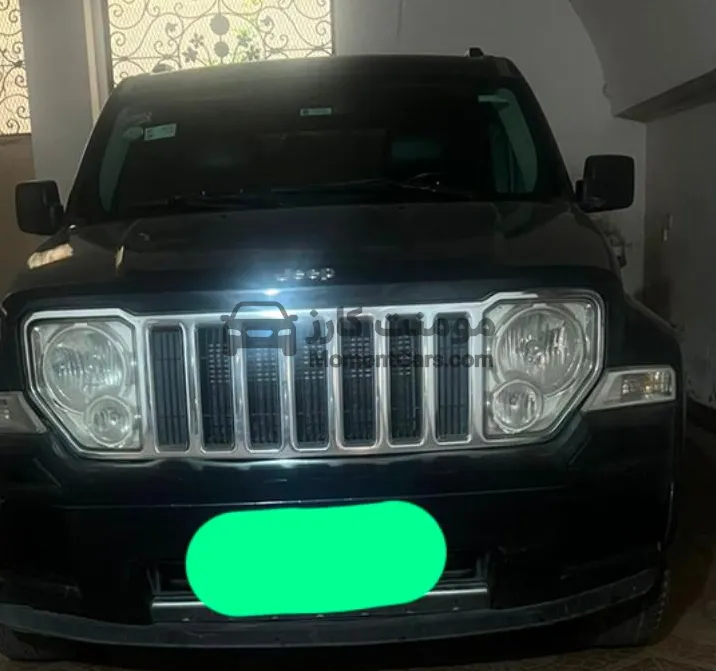 جيب شيروكي 2011 اتوماتيك - رخصة 3 سنين