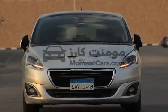 بيجو 5008 موديل 2015 اتوماتيك - أول مالك - حالة ممتازة