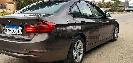 بي ام دبليو 316 موديل 2015 اتوماتيك فابريكة سقف وشنطة