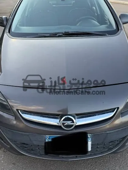 اوبل استرا 2013 سيدان مالك أول حالة ممتازة للبيع