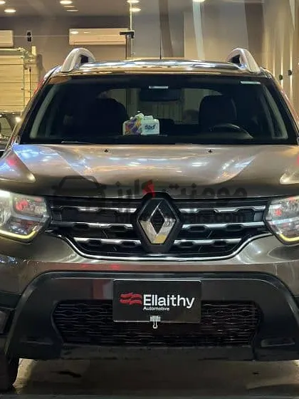 رينو داستر 2021 تاني فئة - فرش جلد - صيانات وكيل