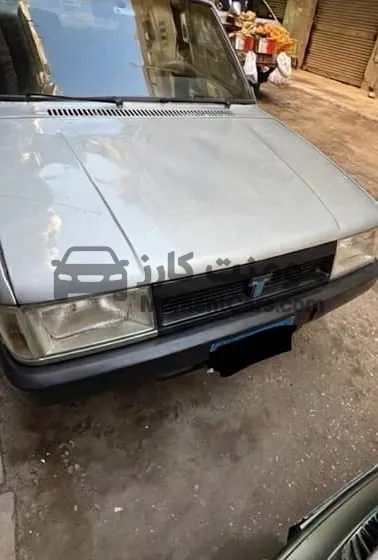 فيات شاهين 1994 مانيوال فرش جلد للبيع