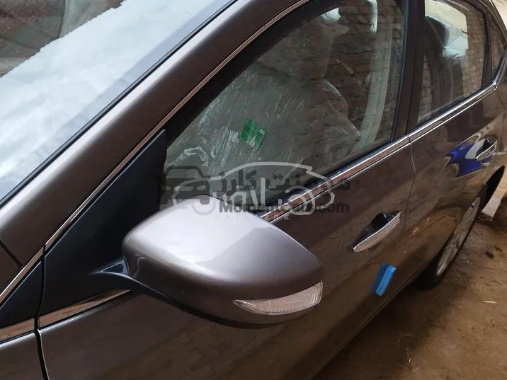 نيسان سنترا 2019 أتوماتيك أعلى فئة للبيع