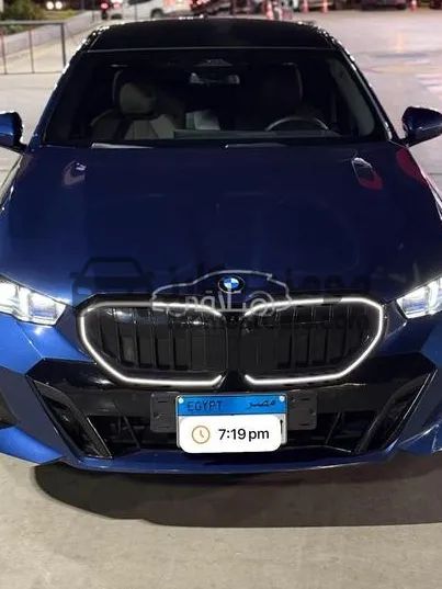 بي ام دبليو 520i 2018 للبيع - Luxury Line