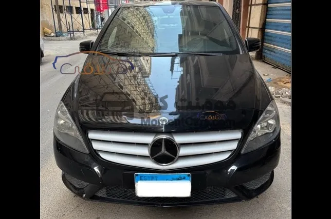 مرسيدس B 200 موديل 2013 اتوماتيك صيانات توكيل