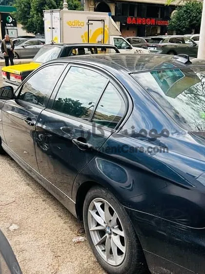 BMW 320 E90 موديل 2010 أعلى فئة عداد قليل