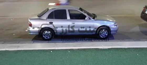 هيونداي أكسنت 2001 مانيوال دواخل جلد رخصة سنة للبيع