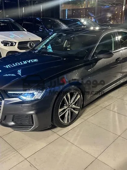 أودي A6 2023 أعلى فئة وكيل (جلد) للبيع