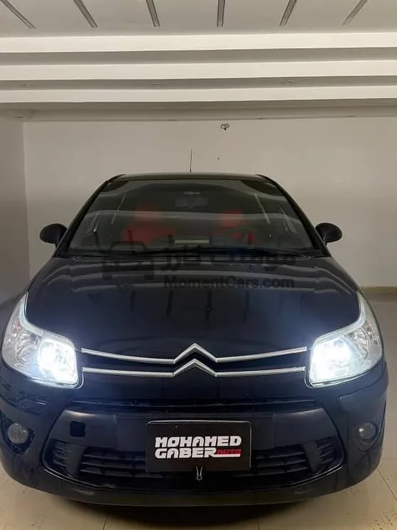 سيتروين C4 2009 اتوماتيك فابريكة دواخل للبيع