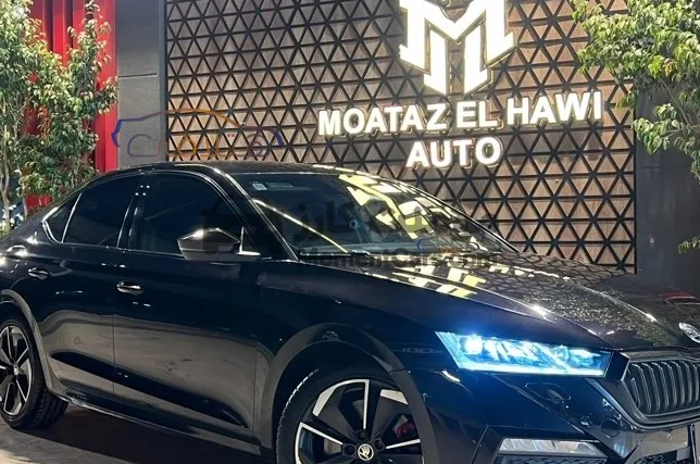 سكودا اوكتافيا 2022 اتوماتيك للبيع